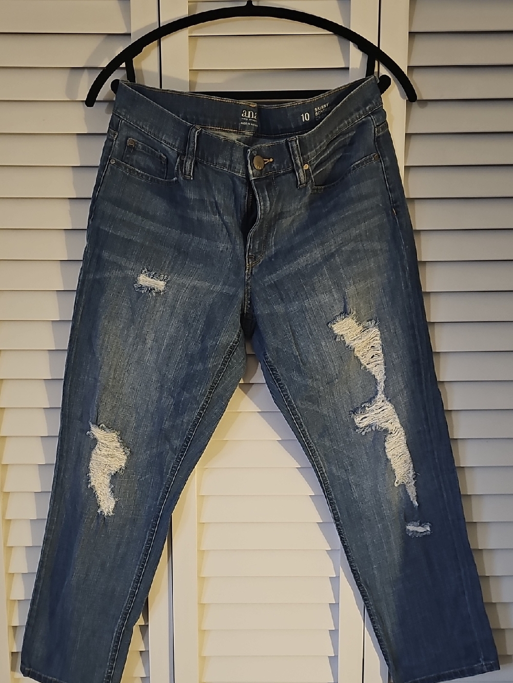 a.n.a Distressed Dark Blue Boyfriend Jeans